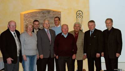 Die auf der Mitgliederversammlung  anwesenden Geehrten für ihre langjährige CDU-Treue:
Horst Gottfried, Willi Tornede, Alexander Nowosad sen., Nikolaus Knoblich, Wolfgang Müller
Fritz Weitner, Vorsitzender Andreas Buchheim, Ursula Thiel, Willi Wolf.